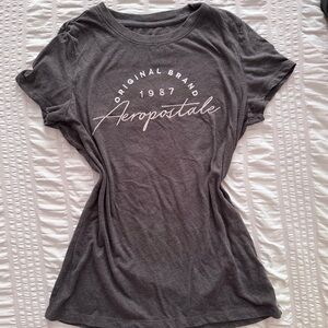 Aeropostale Classic Crew T-Shirt in Dark Gray